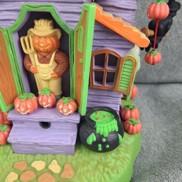 Avon Halloween Haunted House TESTED WORKS No Cord 10 inches Glow in the Dark - Picture 12 of 16